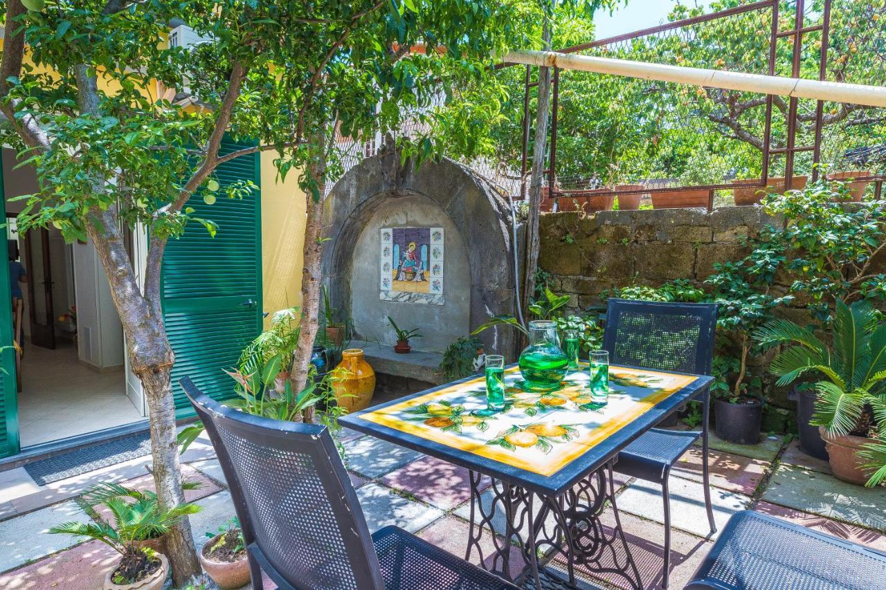 Da Marisa Acomodação com café da manhã Sant'Agnello Exterior foto